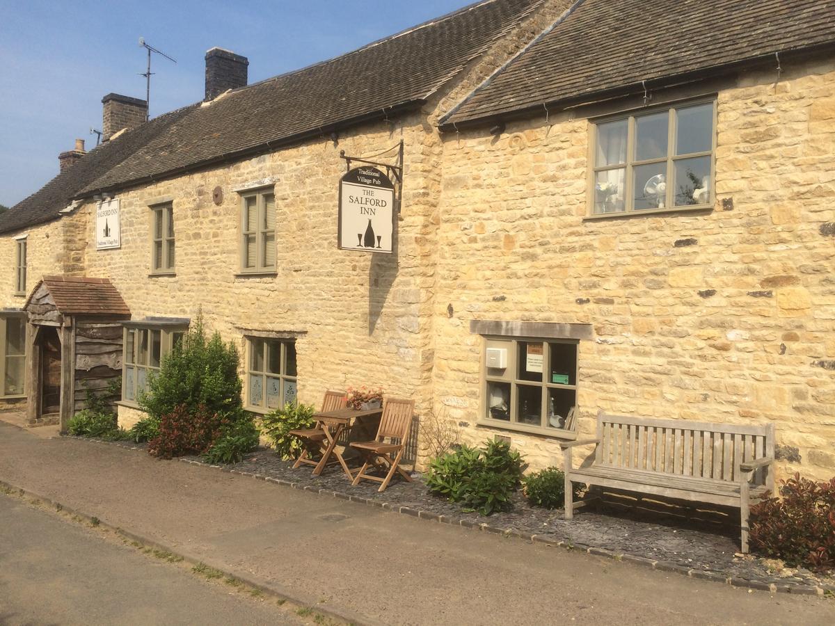 The Salford Inn 奇平诺顿 外观 照片